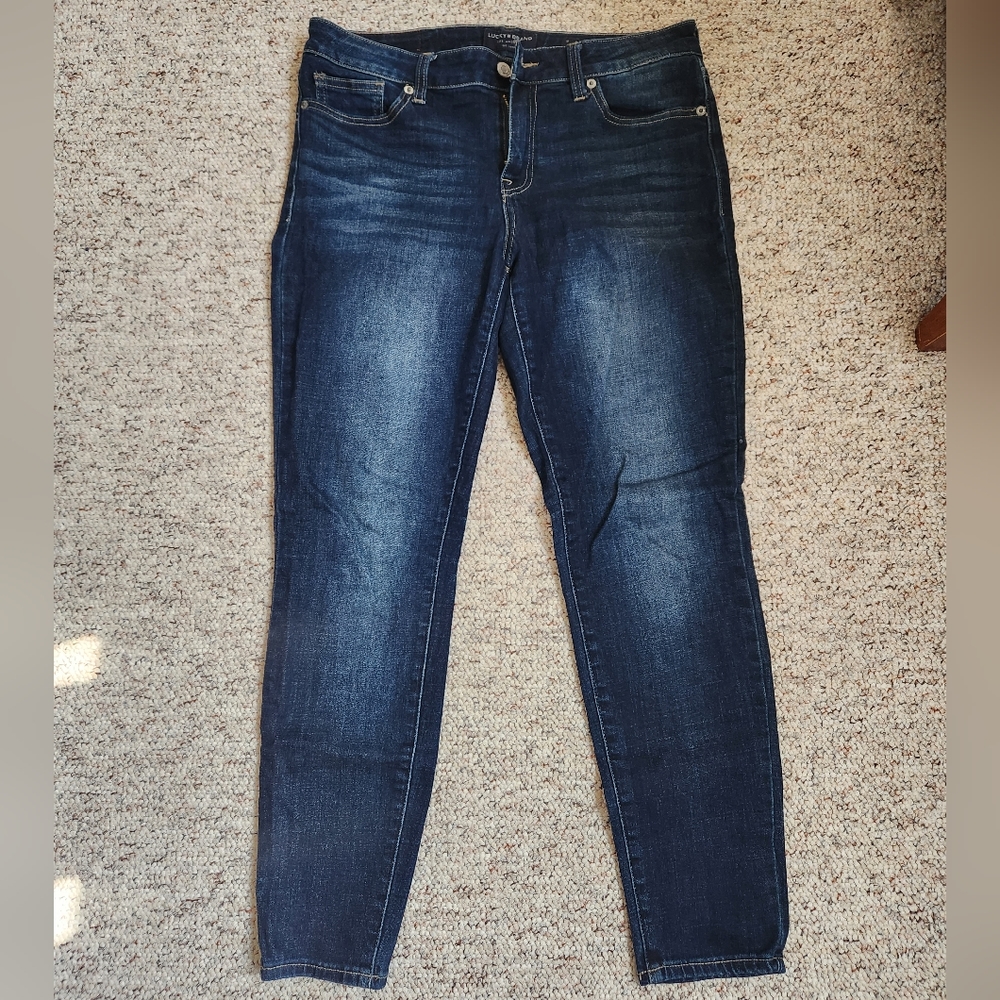 Lucky Brand - Medium Wash Low Rise Lolita Skinny Jeans